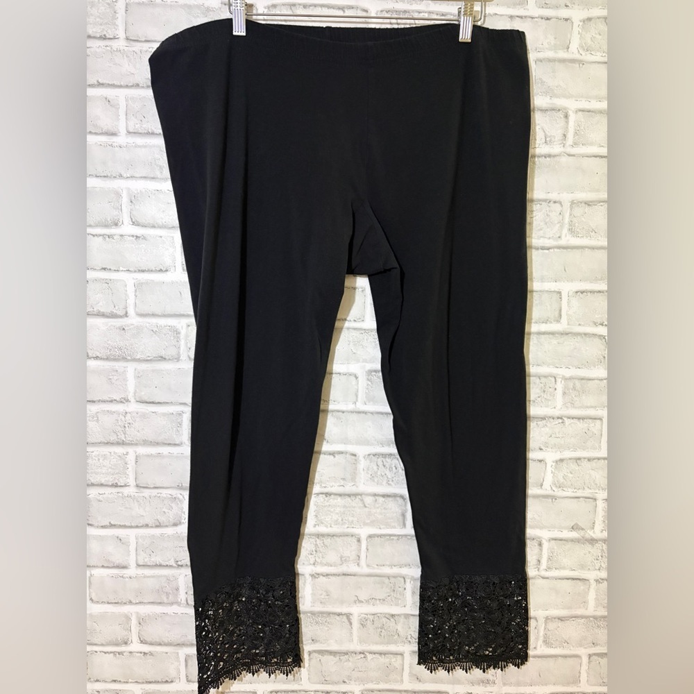 Black Stretch Leggings with Lace Hem, size XL